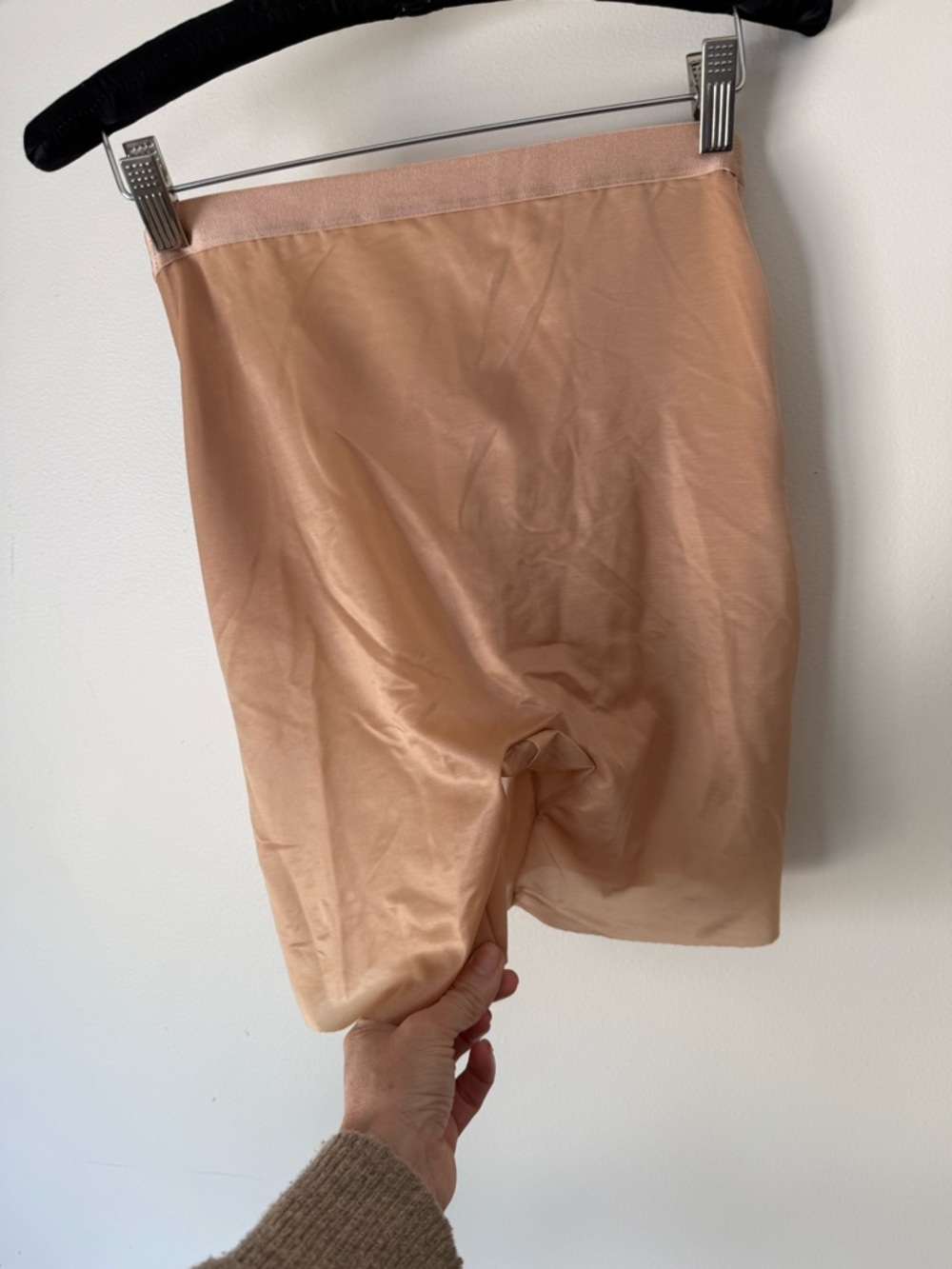 SKIMS barely there low back shapewear size M Clay - Picture 2 of 7